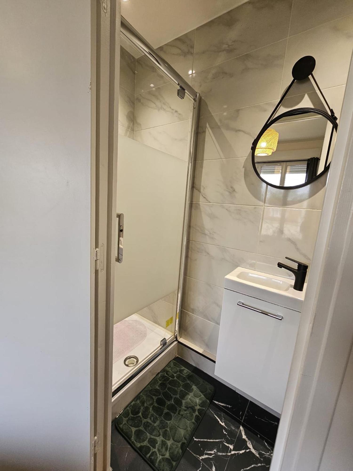 Chambre Verte Proche De Stade De France ピエールフィット・シュル・セーヌ エクステリア 写真